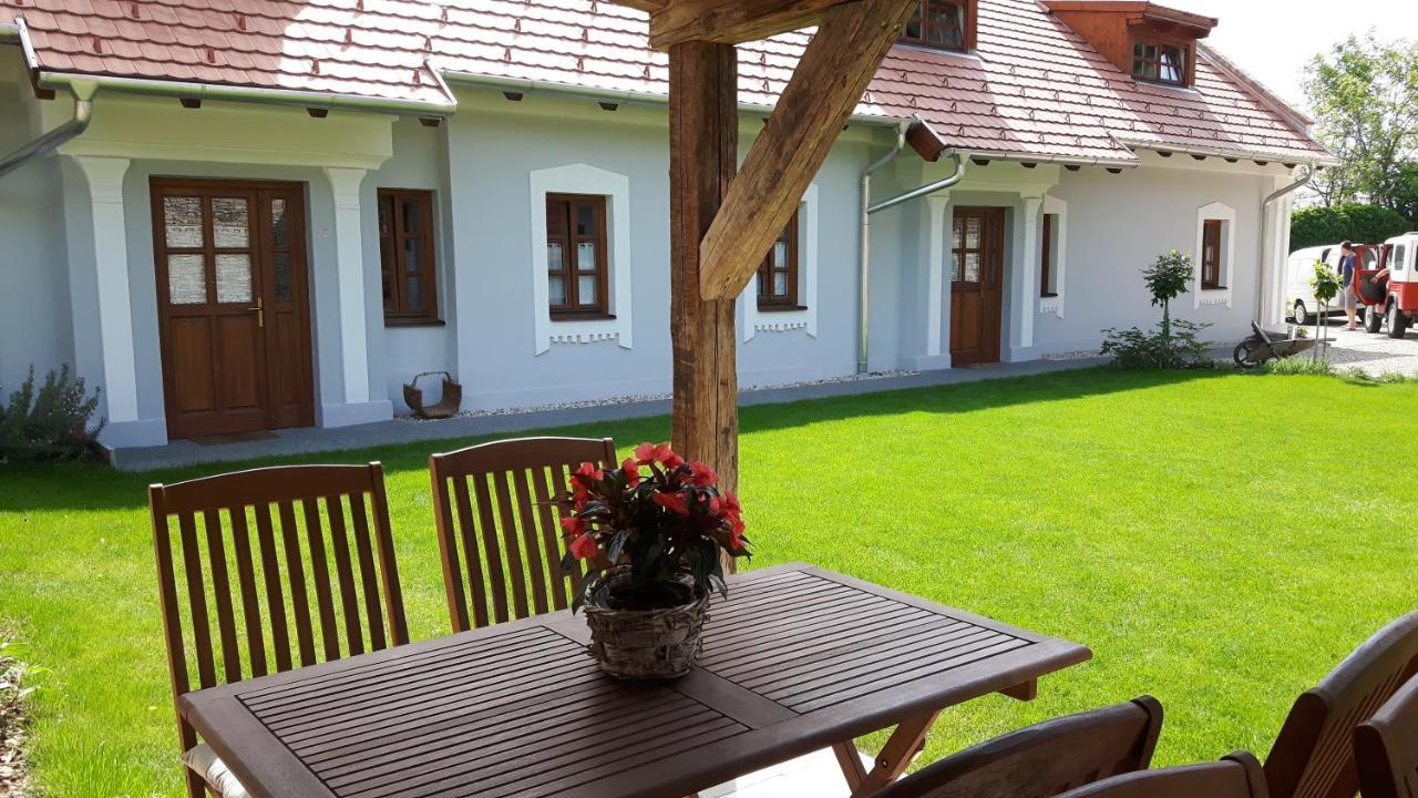 Arácsi Vendégház Balatonfüred Exterior foto